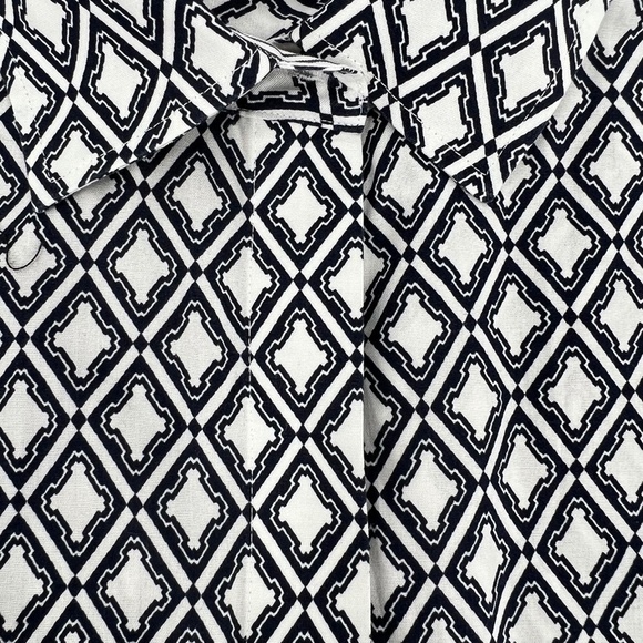 Talbots Blue White Wrinkle Resistant Contrast Sleeve Blouse Size 4 Women's - Picture 5 of 10